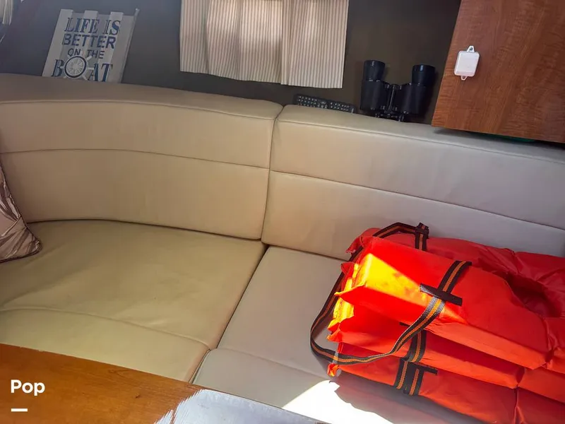 Slide: The Image of Regal 3060 Window Express 2004 - 15632181