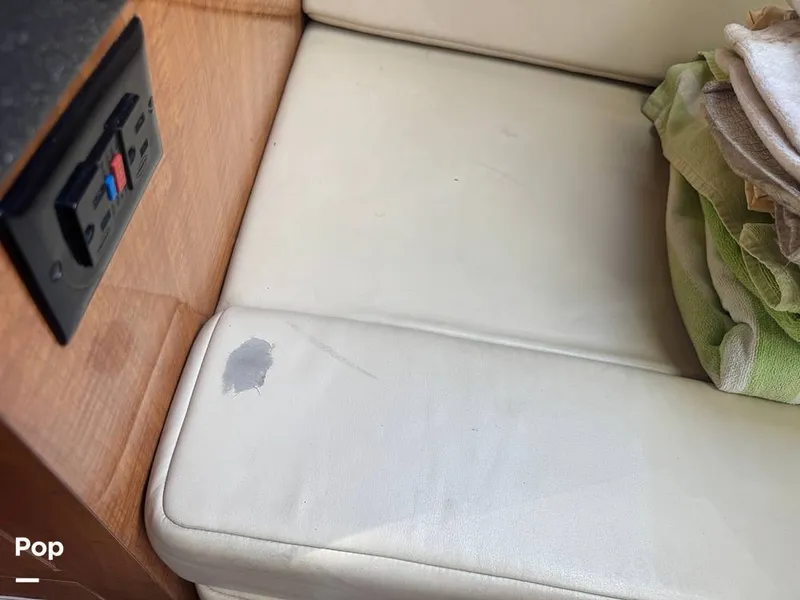 Slide: The Image of Regal 3060 Window Express 2004 - 15632186