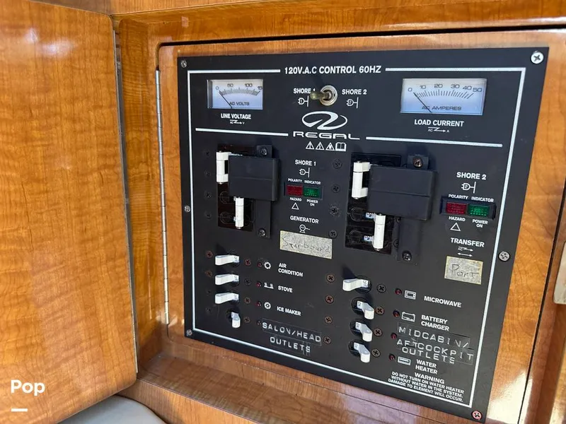 Slide: The Image of Regal 3060 Window Express 2004 - 15632187