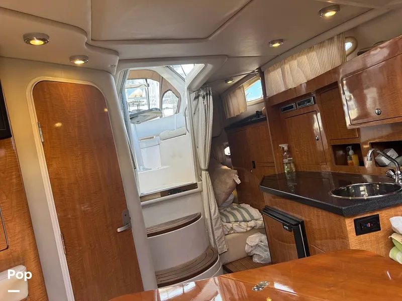 Slide: The Image of Regal 3060 Window Express 2004 - 15632193