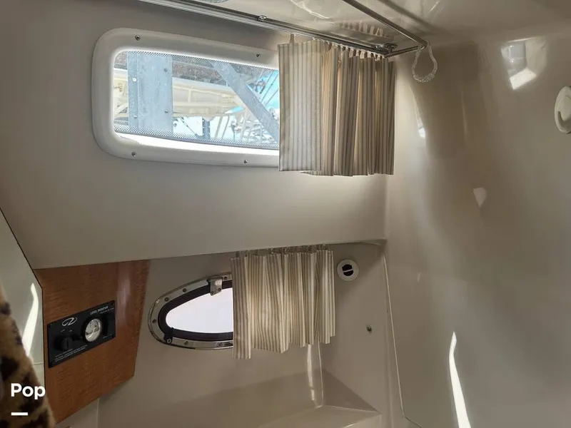 Slide: The Image of Regal 3060 Window Express 2004 - 15632199