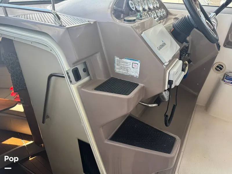 Slide: The Image of Regal 3060 Window Express 2004 - 15632154