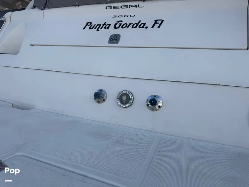 Slide: The Image of Regal 3060 Window Express 2004 - 15632102