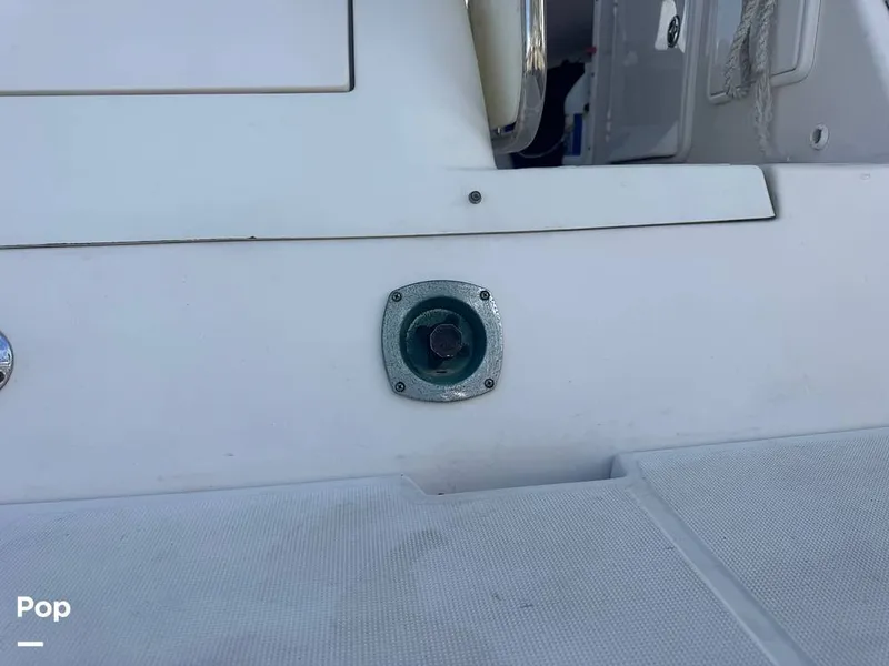 Slide: The Image of Regal 3060 Window Express 2004 - 15632101