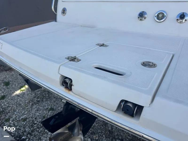 Slide: The Image of Regal 3060 Window Express 2004 - 15632103