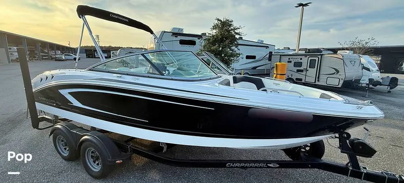 Slide: The Image of Chaparral H2O 21 Sport 2016 - 16097946