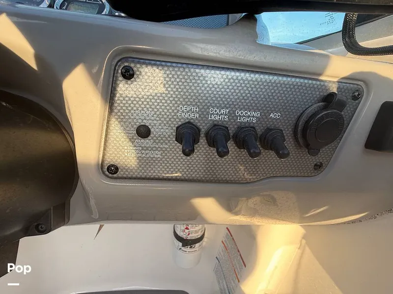 Slide: The Image of Chaparral H2O 21 Sport 2016 - 16097955