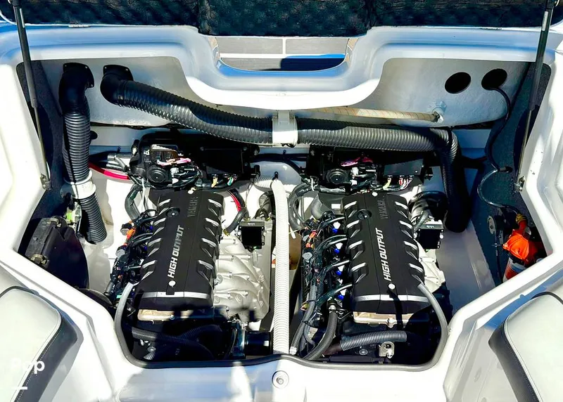 Slide: The Image of Yamaha AR240 HO 2014 - 15757954