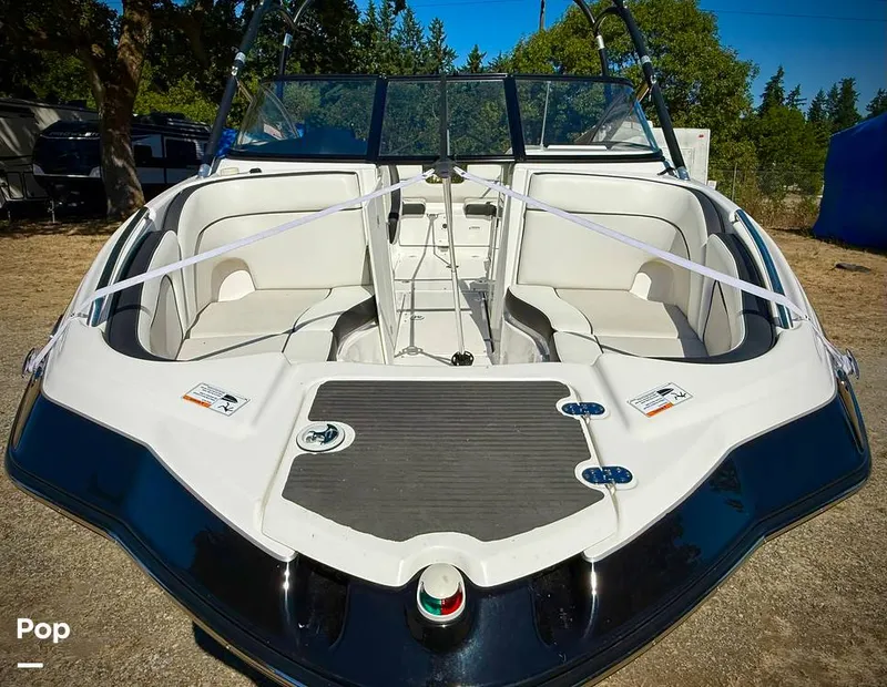 Slide: The Image of Yamaha AR240 HO 2014 - 15757949