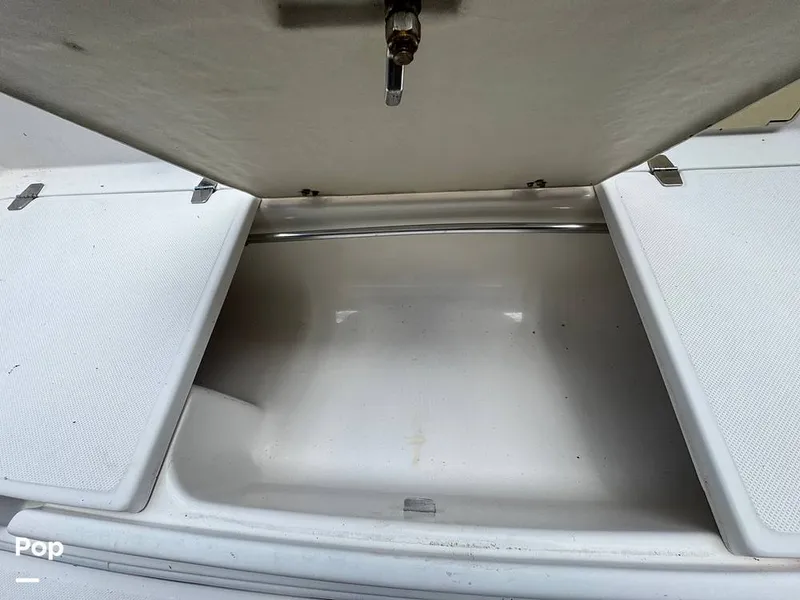 Slide: The Image of Regal Commodore 2665 2005 - 15694408