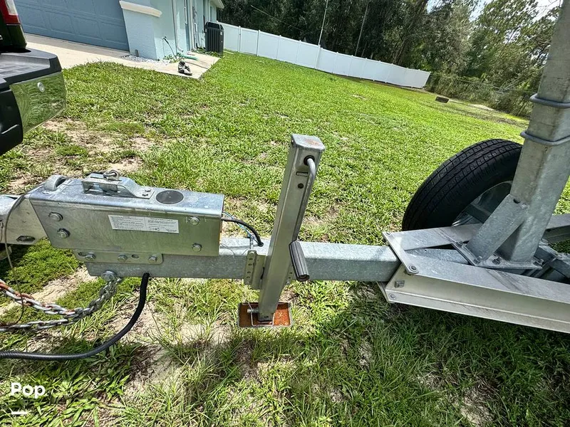 Slide: The Image of Regal Commodore 2665 2005 - 15694429