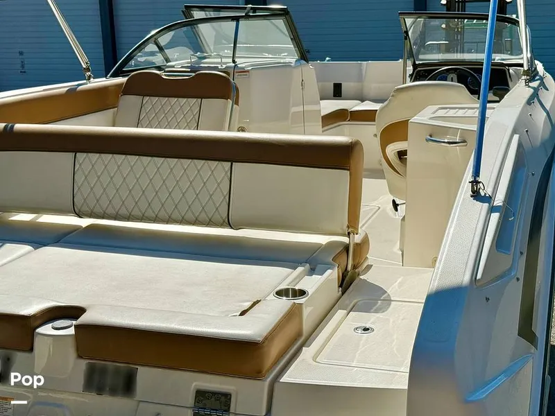 Slide: The Image of Bayliner DX2200 2020 - 15795170