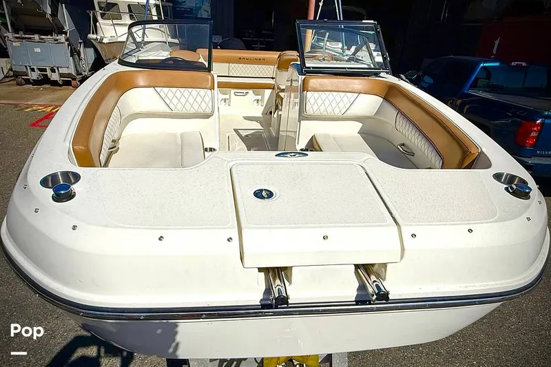 Slide: The Image of Bayliner DX2200 2020 - 15795180