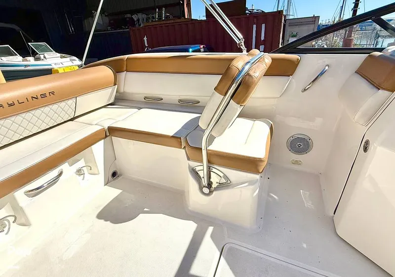 Slide: The Image of Bayliner DX2200 2020 - 15795237