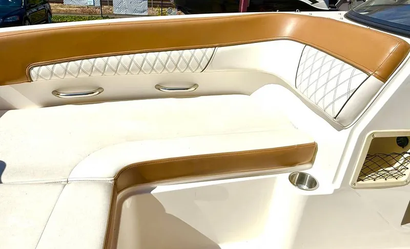 Slide: The Image of Bayliner DX2200 2020 - 15795252