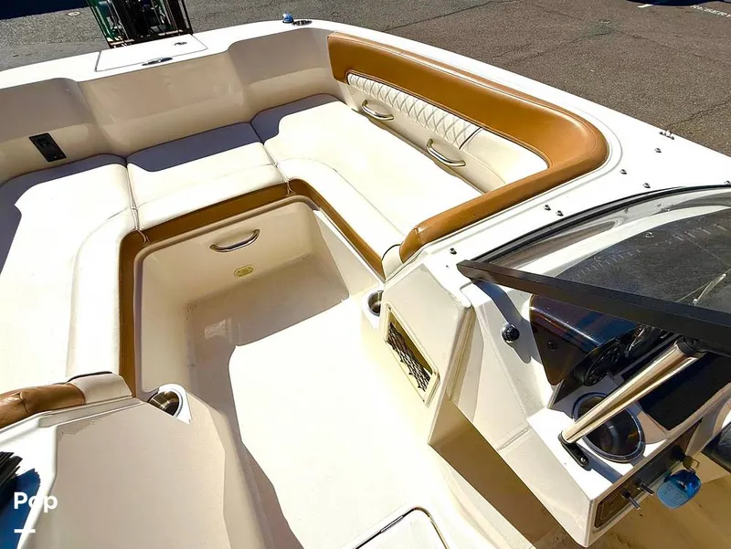 Slide: The Image of Bayliner DX2200 2020 - 15795255