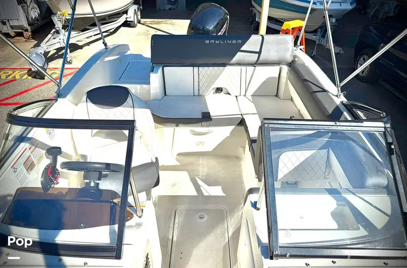 Slide: The Image of Bayliner DX 2000 2021 - 15794858