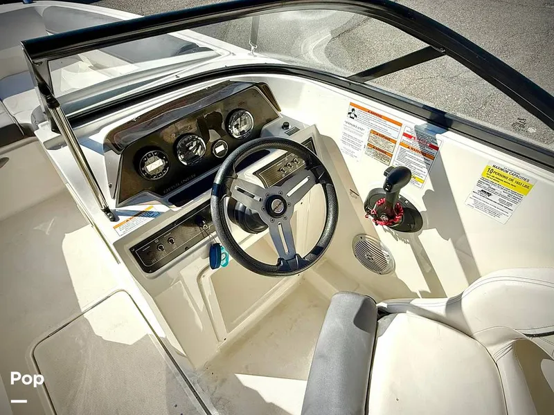 Slide: The Image of Bayliner DX 2000 2021 - 15794909