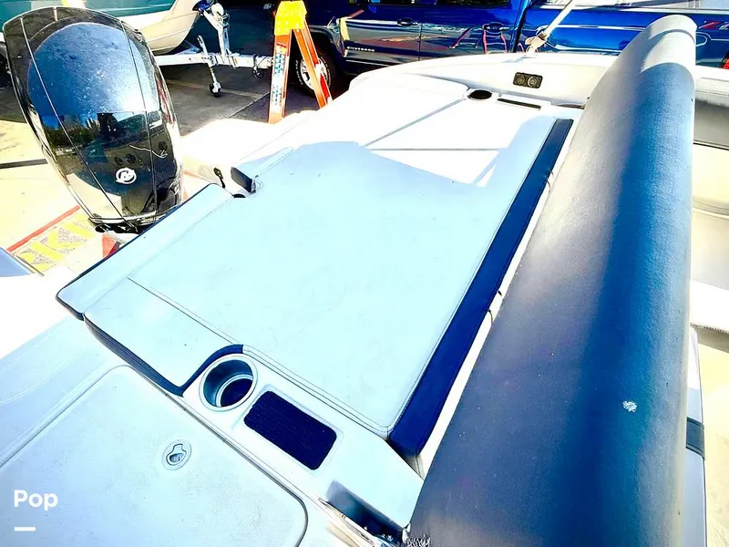 Slide: The Image of Bayliner DX 2000 2021 - 15794919