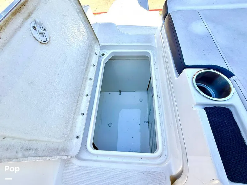 Slide: The Image of Bayliner DX 2000 2021 - 15794920