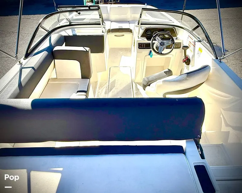 Slide: The Image of Bayliner DX 2000 2021 - 15794930