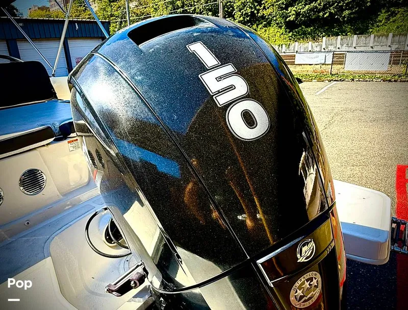 Slide: The Image of Bayliner DX 2000 2021 - 15794933