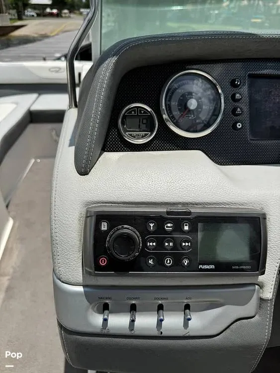 Slide: The Image of Regal 24 Fasdeck 2012 - 15626283