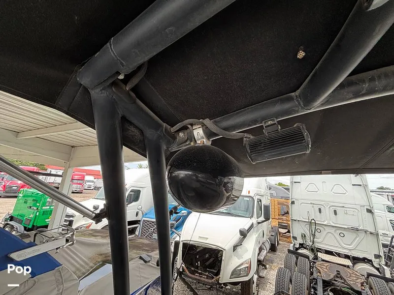 Slide: The Image of Regal 24 Fasdeck 2012 - 15640703