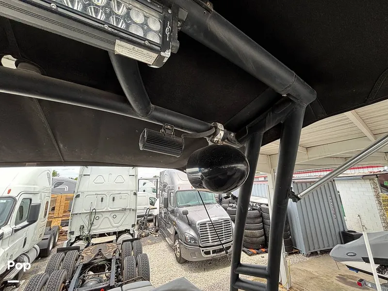 Slide: The Image of Regal 24 Fasdeck 2012 - 15640705