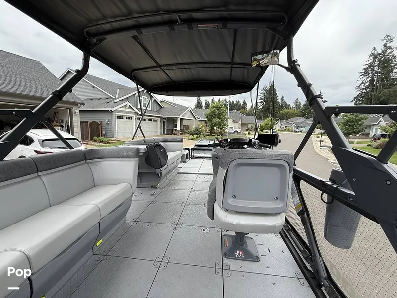 Slide: The Image of Sea-Doo Switch Sport 21 2022 - 15728029