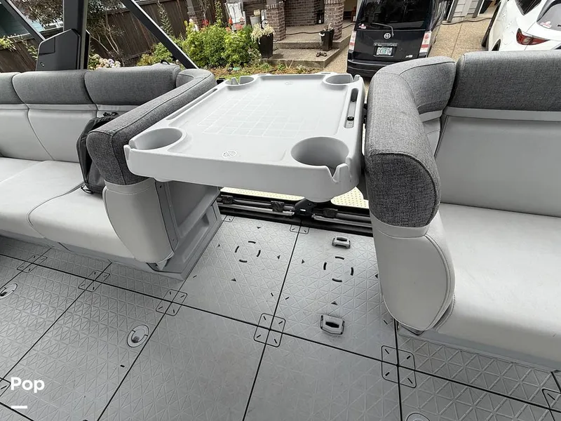 Slide: The Image of Sea-Doo Switch Sport 21 2022 - 15728048