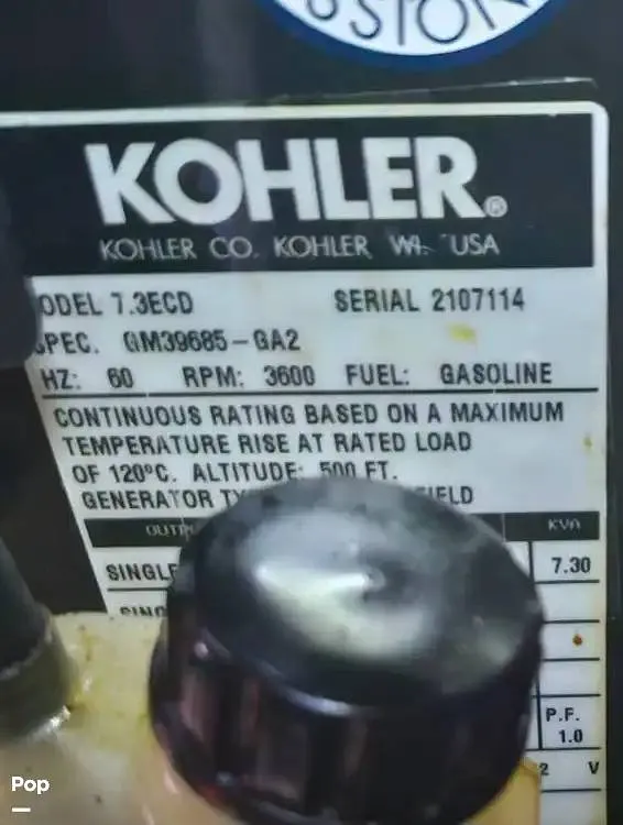 Slide: The Image of Sea Ray 390 Express Cruiser 1989 - 15641074