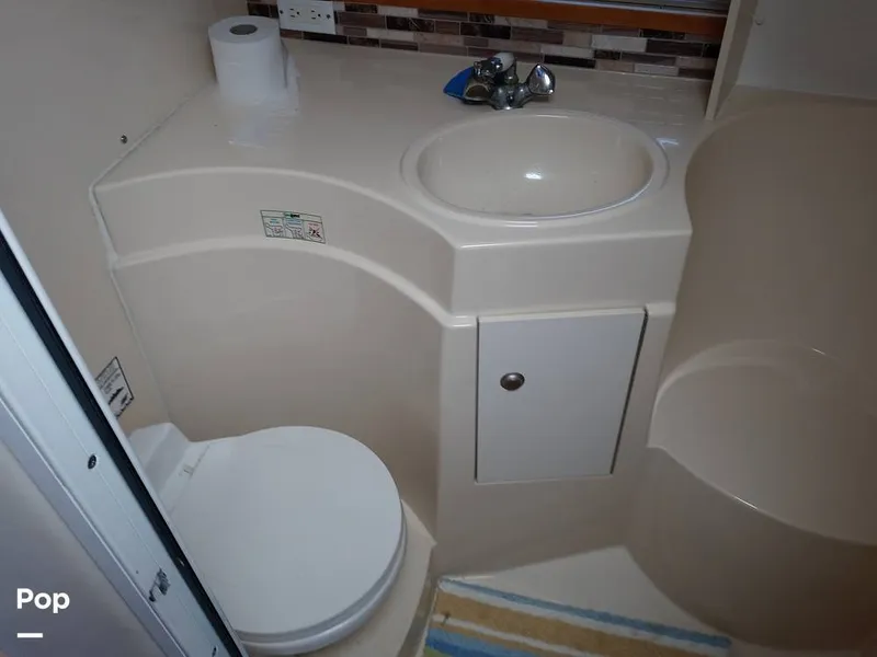 Slide: The Image of Cruisers Yachts 3375 Rogue 1996 - 15673256