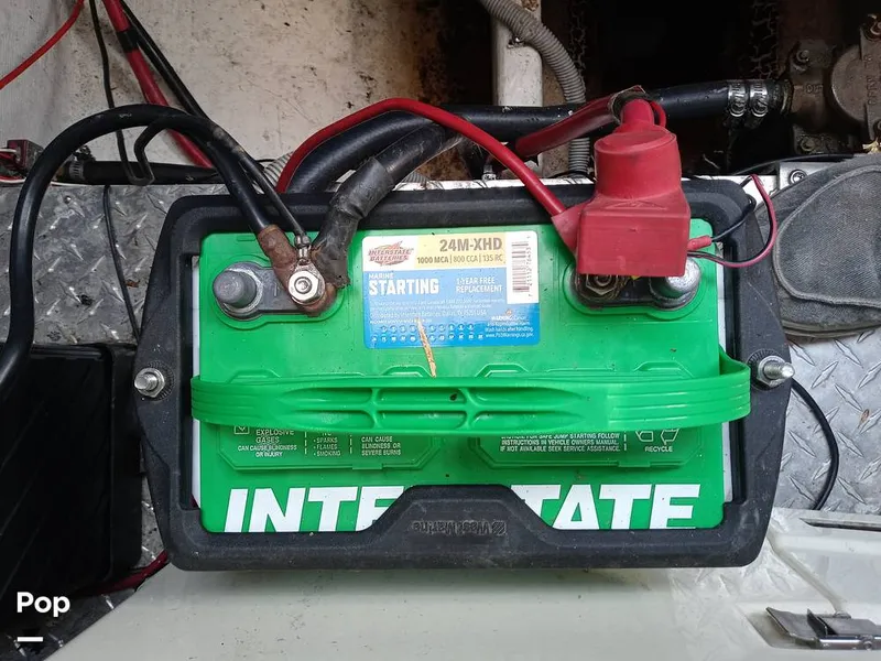 Slide: The Image of Cruisers Yachts 3375 Rogue 1996 - 15673277