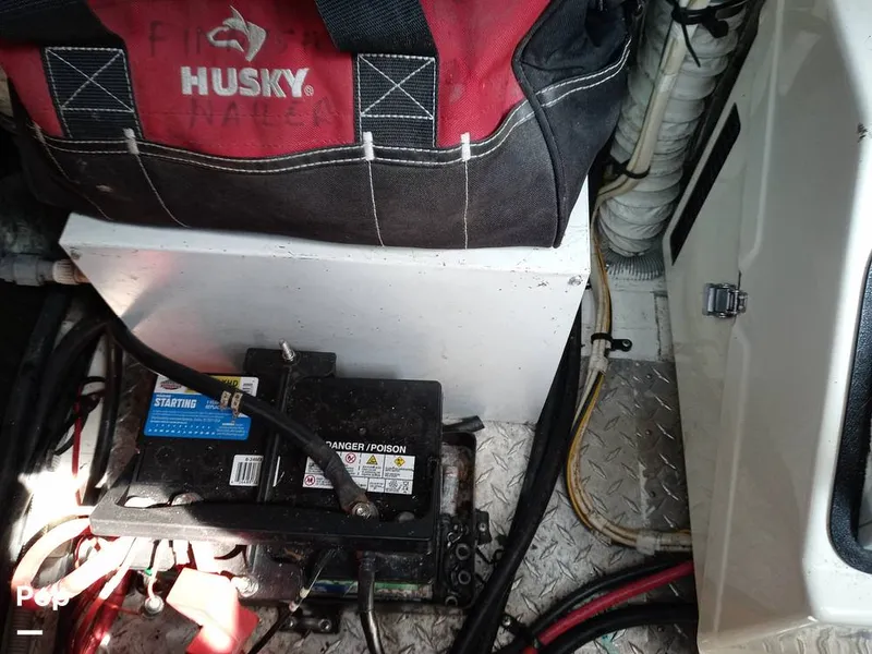 Slide: The Image of Cruisers Yachts 3375 Rogue 1996 - 15673281