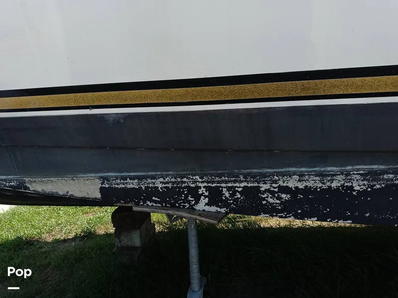 Slide: The Image of Cruisers Yachts 3375 Rogue 1996 - 15673133