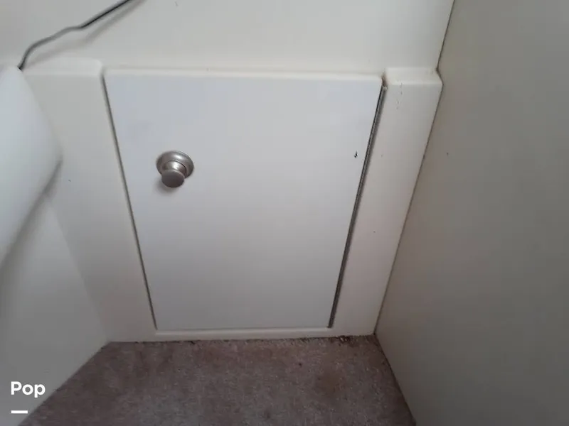 Slide: The Image of Cruisers Yachts 3375 Rogue 1996 - 15673154