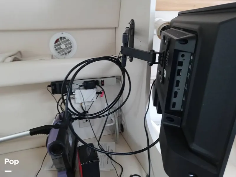 Slide: The Image of Cruisers Yachts 3375 Rogue 1996 - 15673155