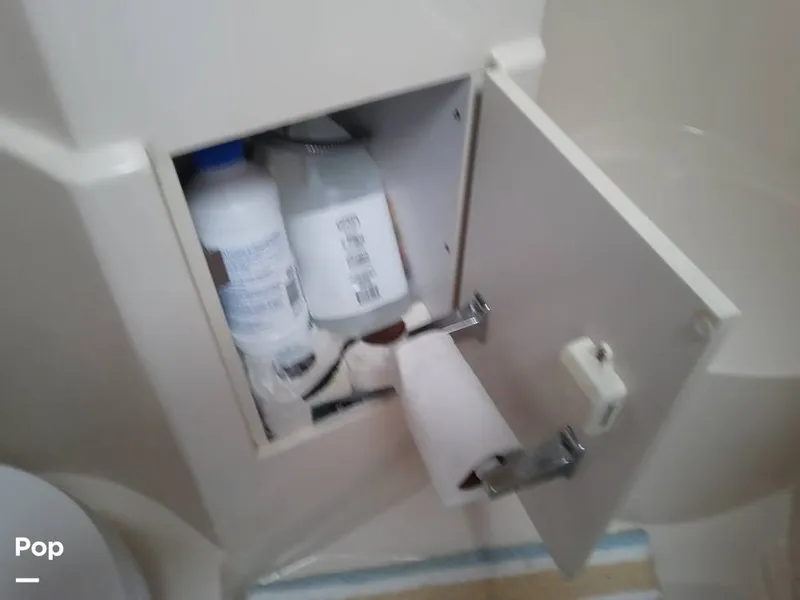 Slide: The Image of Cruisers Yachts 3375 Rogue 1996 - 15673187