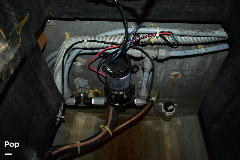 Slide: The Image of Sea Ray 340 EC 1986 - 15782311