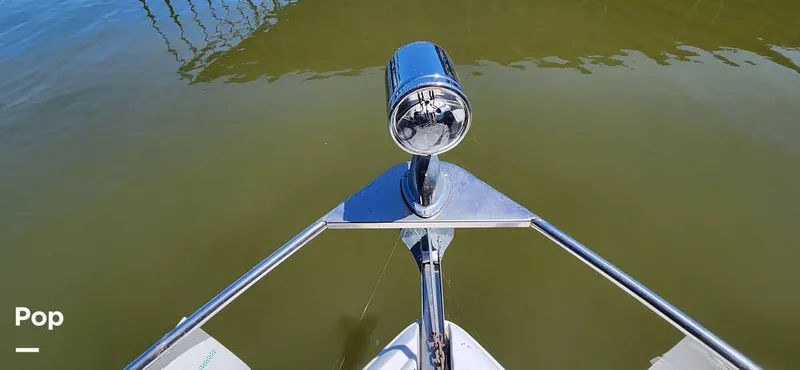 Slide: The Image of Rinker Fiesta Vee 270 2004 - 15688212