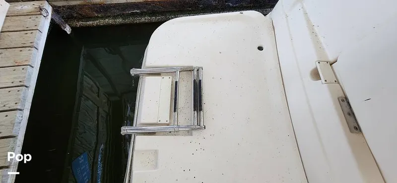 Slide: The Image of Rinker Fiesta Vee 270 2004 - 15688213