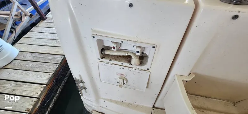 Slide: The Image of Rinker Fiesta Vee 270 2004 - 15688220