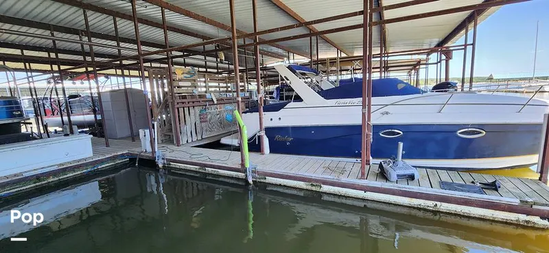 Slide: The Image of Rinker Fiesta Vee 270 2004 - 15688093