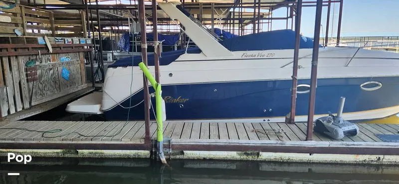 Slide: The Image of Rinker Fiesta Vee 270 2004 - 15688098