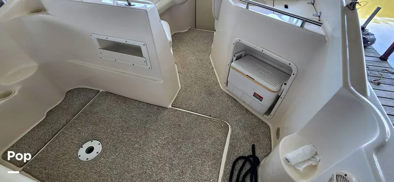 Slide: The Image of Rinker Fiesta Vee 270 2004 - 15688100