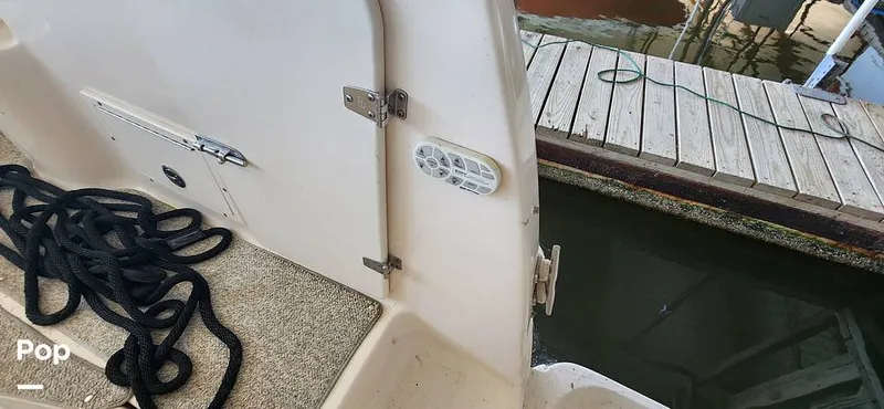 Slide: The Image of Rinker Fiesta Vee 270 2004 - 15688102