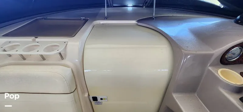 Slide: The Image of Rinker Fiesta Vee 270 2004 - 15688104