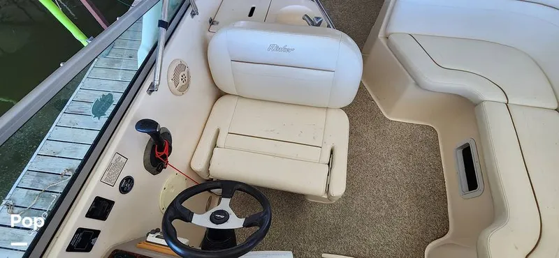 Slide: The Image of Rinker Fiesta Vee 270 2004 - 15688114