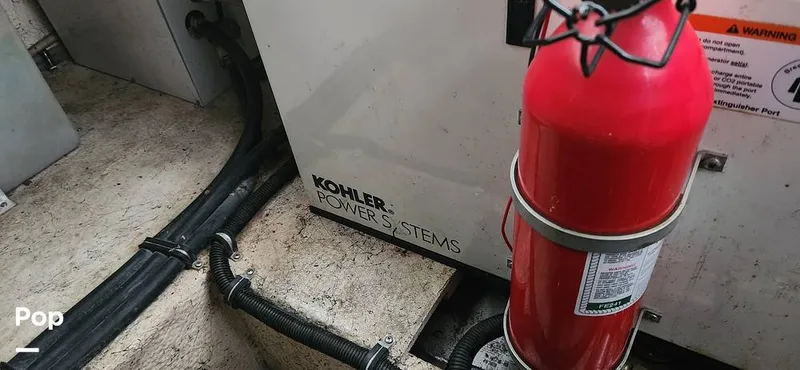 Slide: The Image of Rinker Fiesta Vee 270 2004 - 15688145